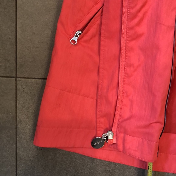 Tahari Fully Lined Rain Jacket - Picture 11 of 14